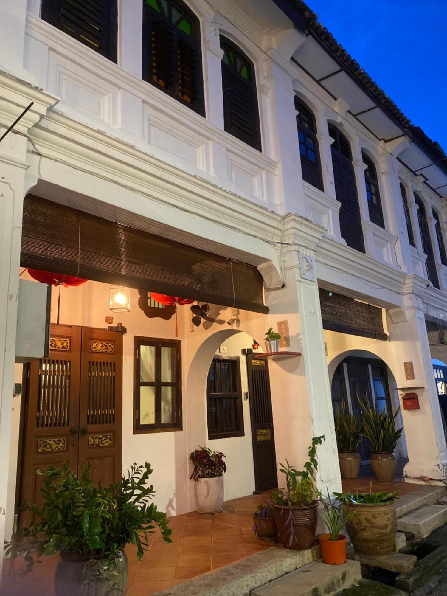 Homs Female Hostel George Town Exterior foto